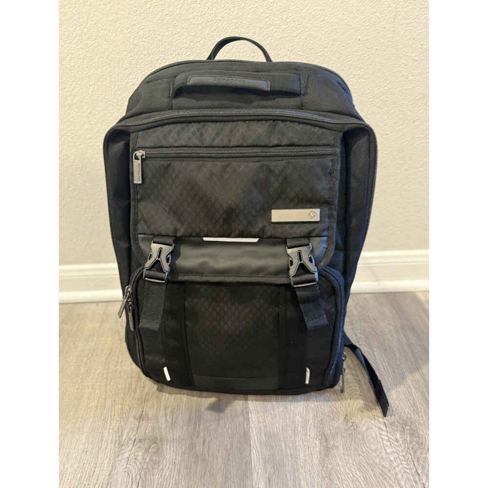 Samsonite Carrier Tuck Backpack Black Laptop USB Port Work School Travel